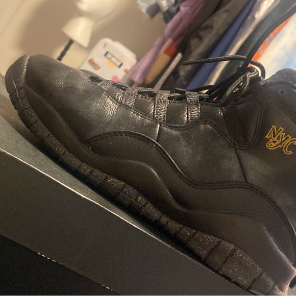 Air jordan retro 10 NYC youth size 6 - Picture 3 of 7